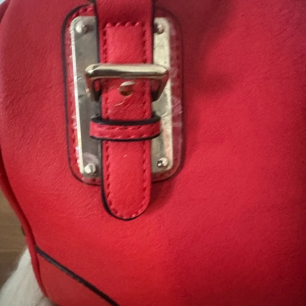 Elegant Red Women's Handbag